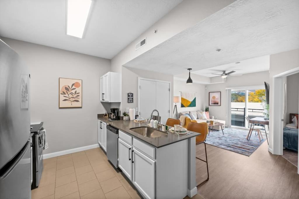 City View Boho Apt Stocked W Everything You Need Salt Lake City Luaran gambar